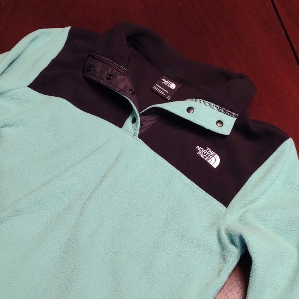 The North Face Women's Quarter-Button Up Pullover Blue and Black Small - Picture 3 of 6